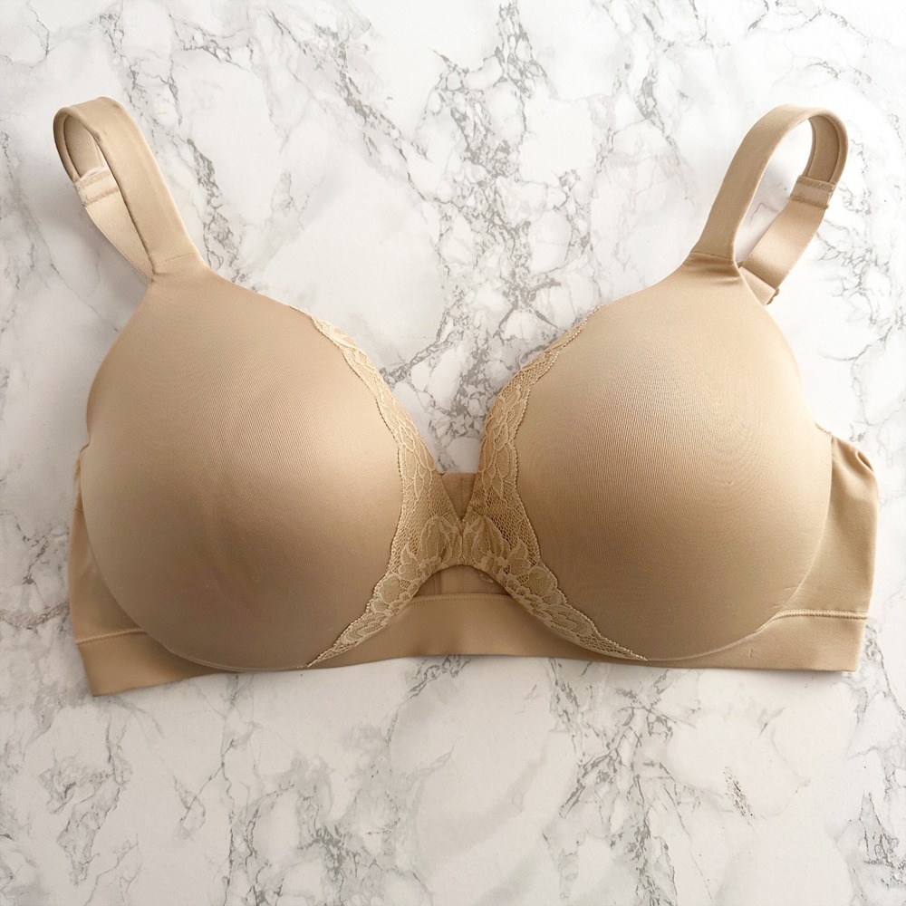 Cacique Beige Lightly Lined Plunge Underwire Bra Women's Size 42DDD